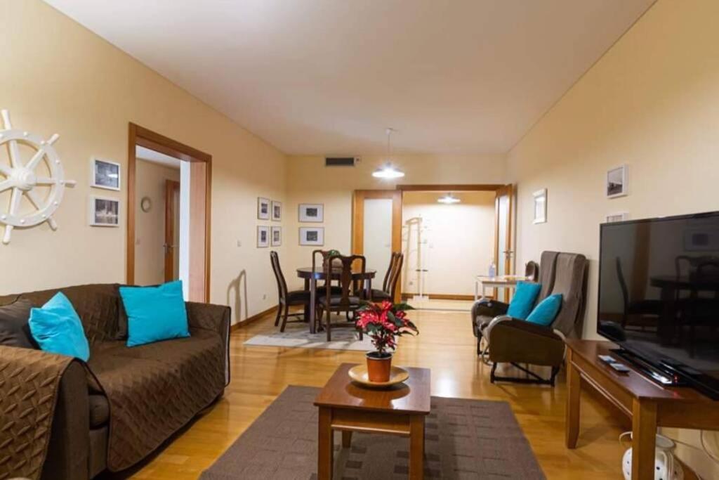 S.George Apartment Ponta Delgada المظهر الخارجي الصورة